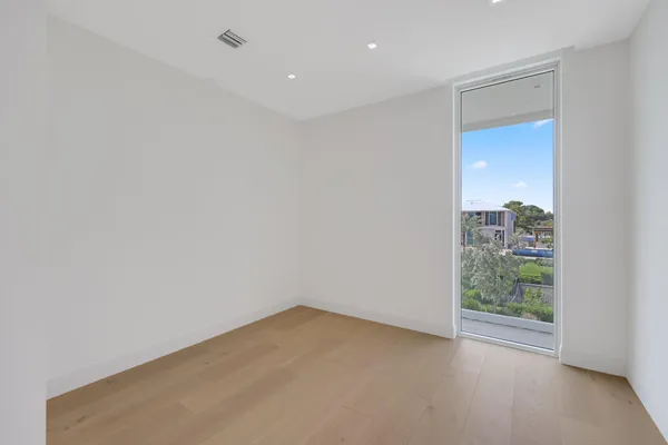 $4,800,000 | 330 Grove Place, Delray Beach, FL 33444