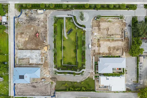 $4,800,000 | 330 Grove Place, Delray Beach, FL 33444