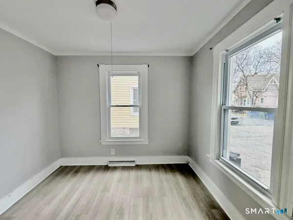 $1,500 | 15 Bassett Street, Unit 1L, Ansonia, CT 06401