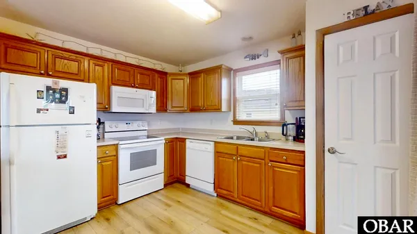 $599,900 | 206 West Barracuda Drive, Nags Head, NC 27959