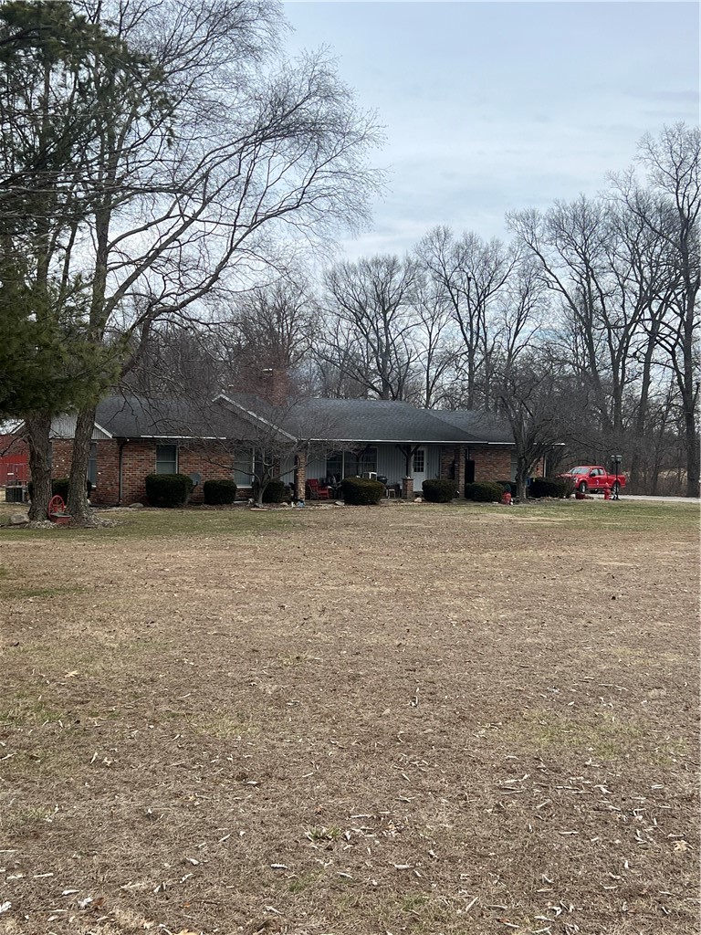 13031 East 225th Road Paris, IL 61944 - Photo 3 of 24