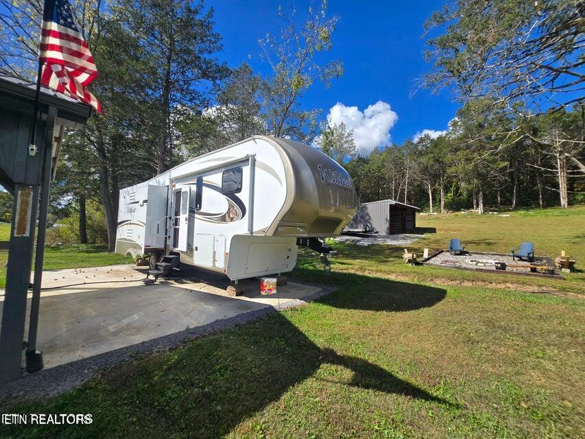 20377 Wilderness Road Rose Hill, VA 24281 - Photo 7 of 49 20251014002625684917000000-o