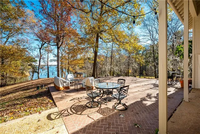 $539,900 | 144 Hickory Road, Natchitoches, LA 71457