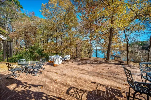 $539,900 | 144 Hickory Road, Natchitoches, LA 71457