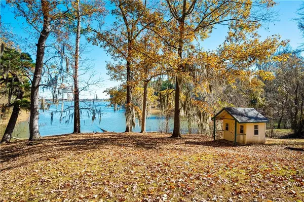 $539,900 | 144 Hickory Road, Natchitoches, LA 71457