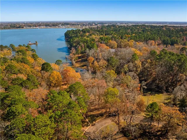 $539,900 | 144 Hickory Road, Natchitoches, LA 71457