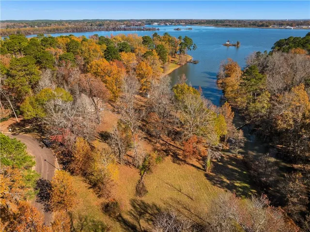 $539,900 | 144 Hickory Road, Natchitoches, LA 71457