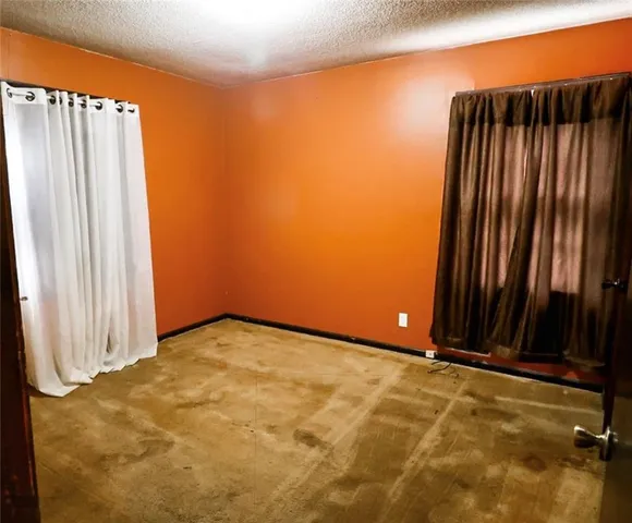 $149,900 | 7012 Kentucky Avenue, Raytown, MO 64133