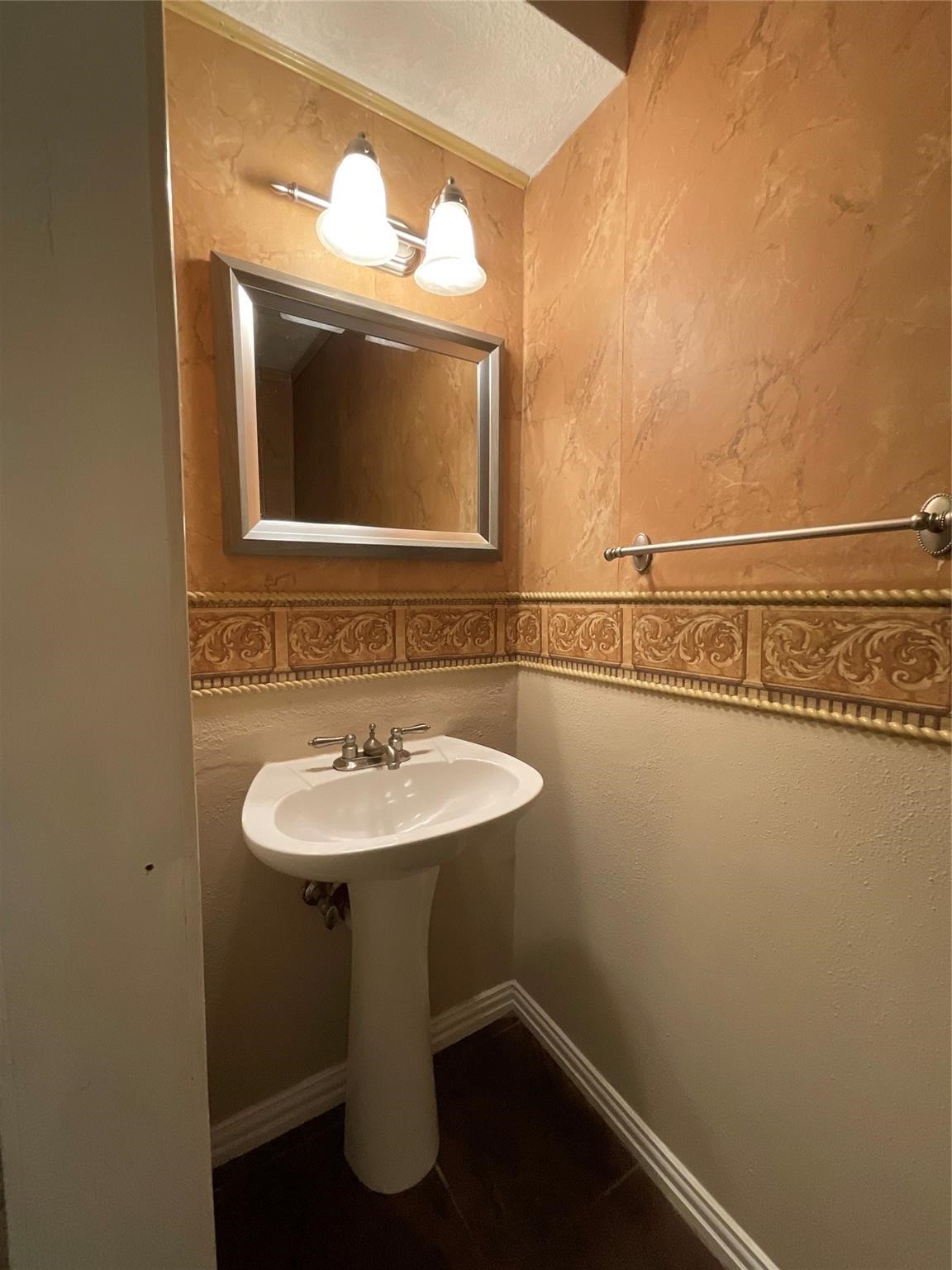 1304 Ward Road, Unit 5 Baytown, TX 77520 - Photo 11 of 21