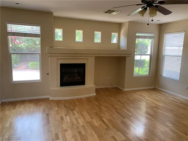 $3,100 | 294 Powerbilt Avenue, Las Vegas, NV 89148