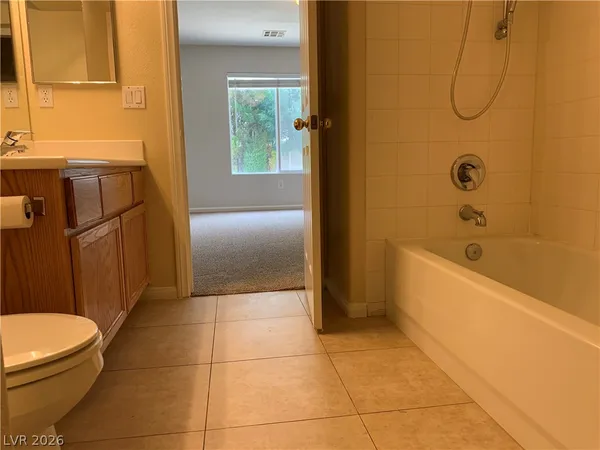 $3,100 | 294 Powerbilt Avenue, Las Vegas, NV 89148