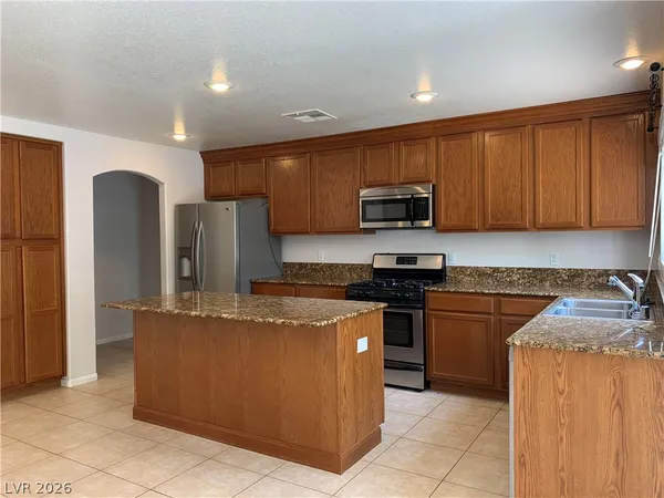 $3,100 | 294 Powerbilt Avenue, Las Vegas, NV 89148