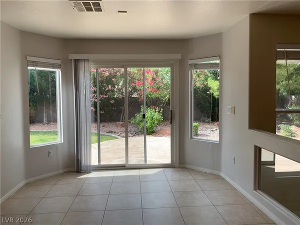 $3,100 | 294 Powerbilt Avenue, Las Vegas, NV 89148