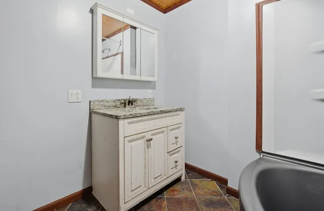 $155,000 | 22939 Sherman Road, Steger, IL 60475