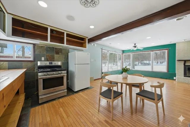 $155,000 | 22939 Sherman Road, Steger, IL 60475