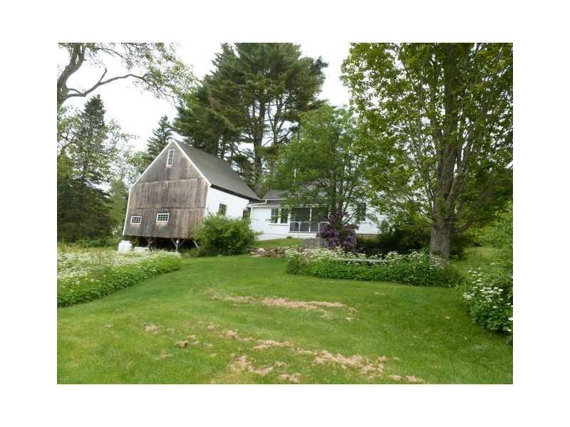 33 Fir Hollow Road Pemaquid, ME 04558 - Photo 27 of 35 Exterior Back.