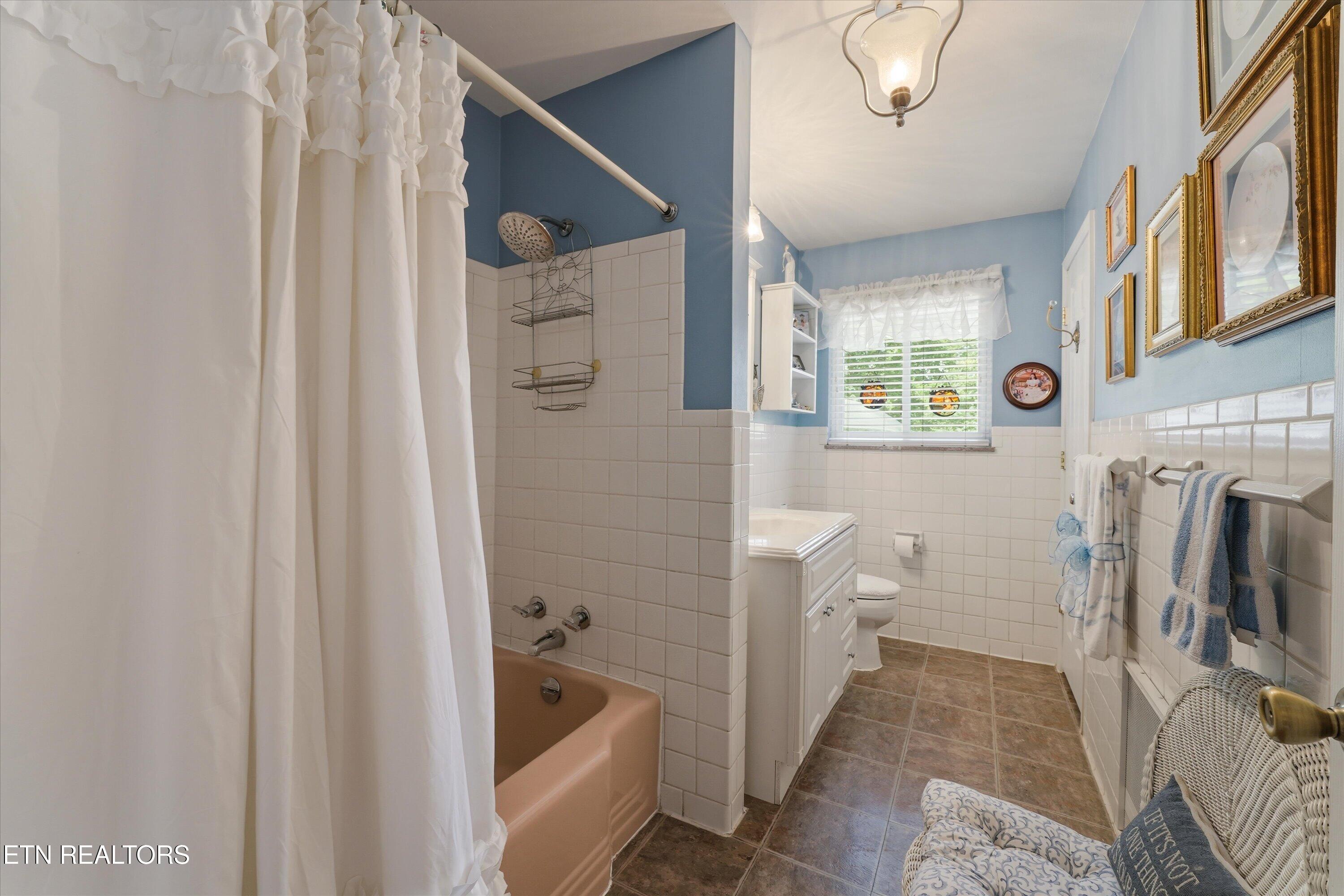 608 Churchill Road Knoxville, TN 37909 - Photo 28 of 60 31-608 Churchill Rd 11