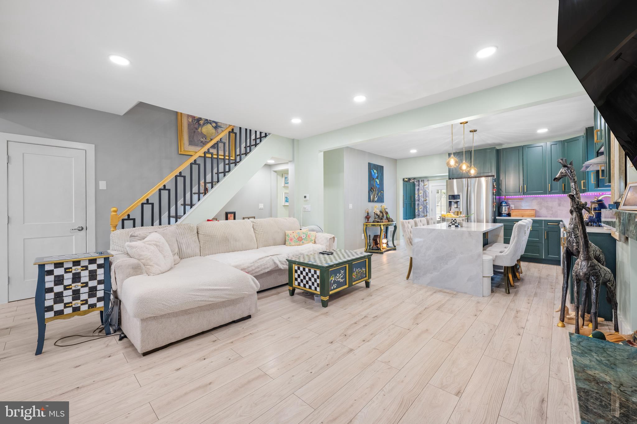 121 Cleveland Avenue Riverside, NJ 08075 - Photo 4 of 35