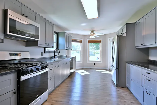 $330,000 | 506 East Rennesoy Drive, Newark, IL 60541