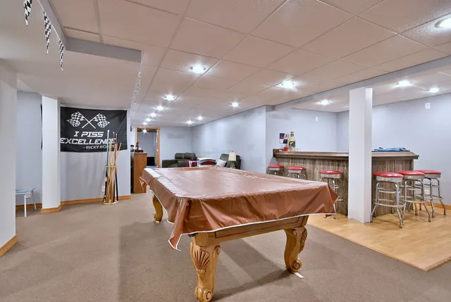 $330,000 | 506 East Rennesoy Drive, Newark, IL 60541