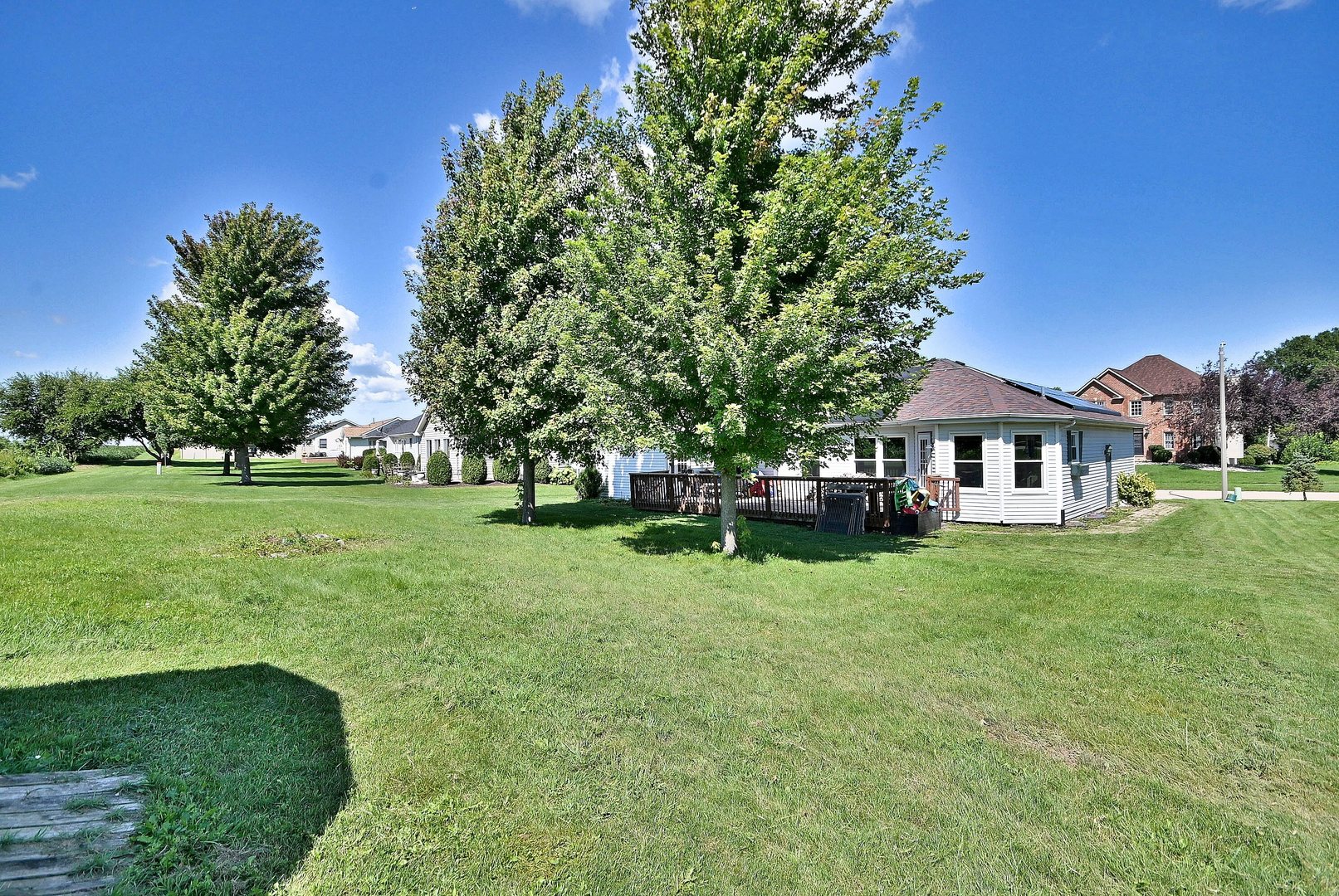 506 East Rennesoy Drive Newark, IL 60541 - Photo 35 of 37