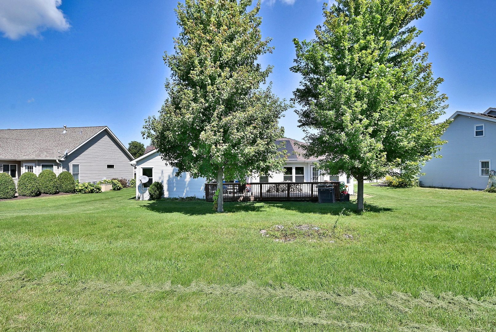 506 East Rennesoy Drive Newark, IL 60541 - Photo 36 of 37