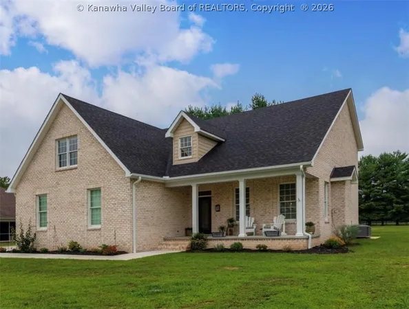 $710,000 | 35 Nautical Drive, Winfield, WV 25213
