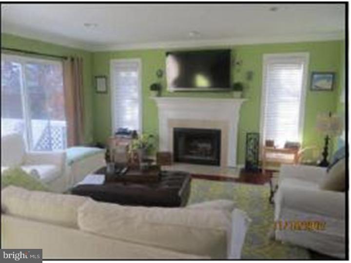 84 Andover Court Chesterbrook, PA 19087 - Photo 10 of 21 Great Room