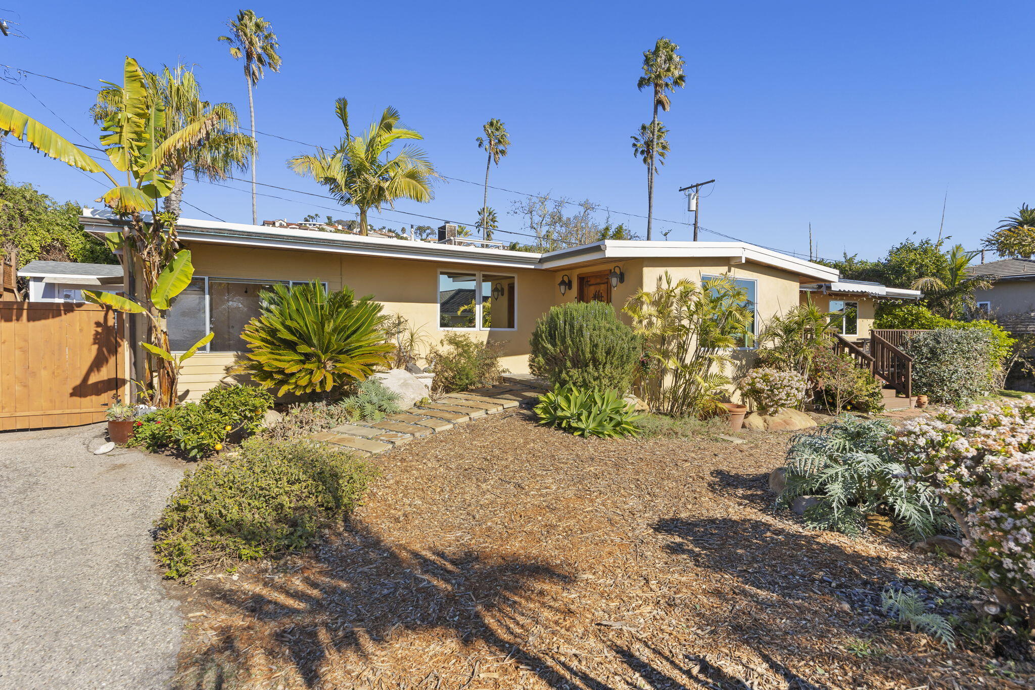 1536 San Miguel Avenue Santa Barbara, CA 93109 - Photo 1 of 26 a view of a outdoor space in a garden
