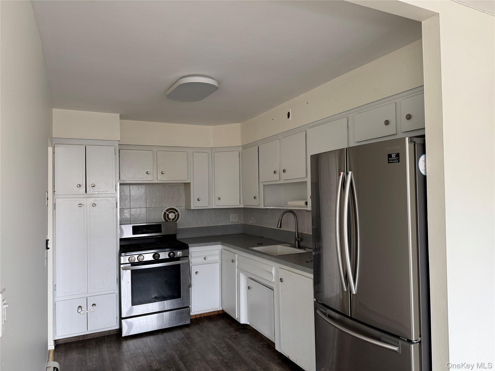 144-44 25th Road Queens, NY 11354 - Photo 31 of 35