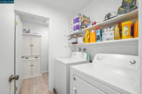 $475,000 | 5065 Valley Crest Drive, Unit 242, Concord, CA 94521