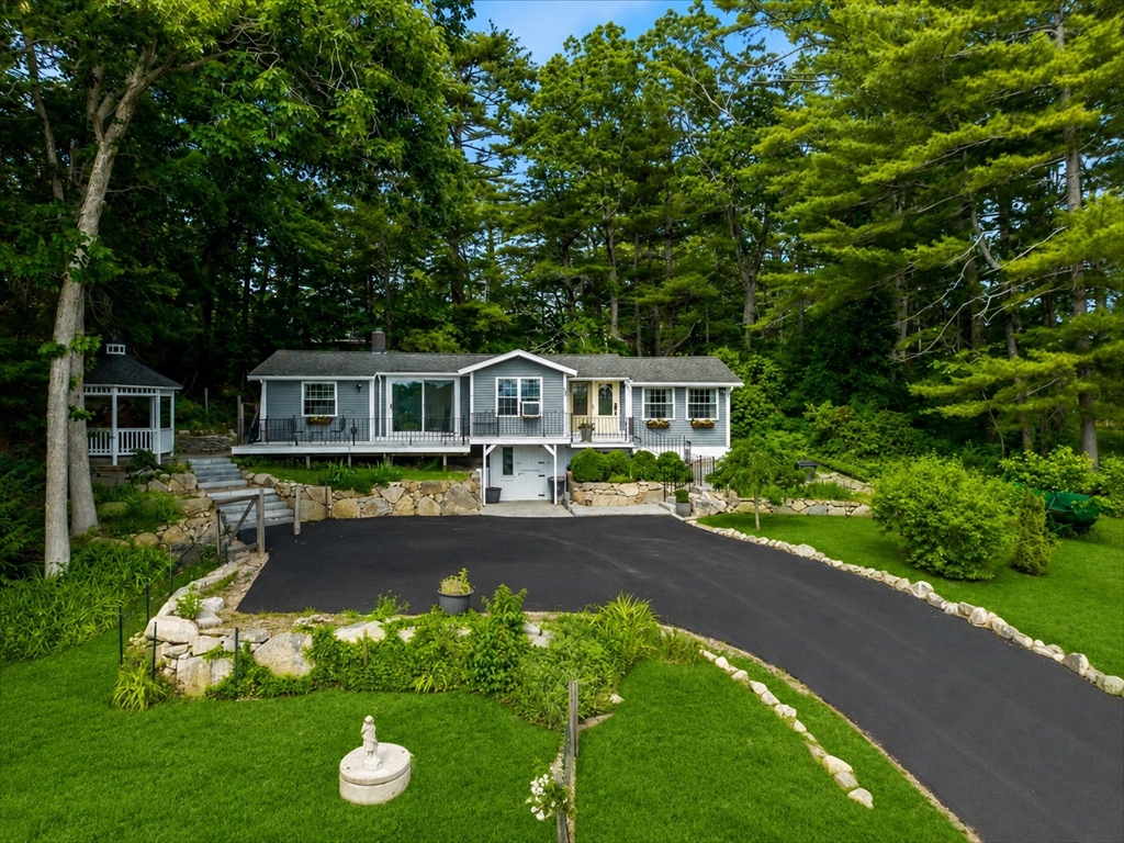 66 Mayflower Ridge Drive Wareham, MA 02571 - Photo 2 of 37