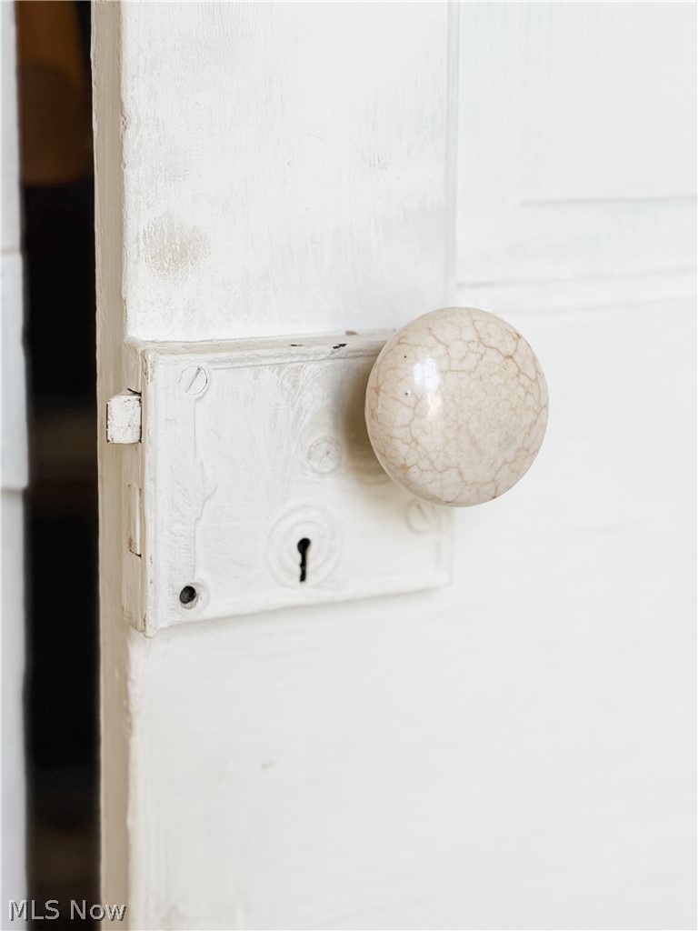 66 Federal Street Little Hocking, OH 45742 - Photo 15 of 22 love the old door handle ...