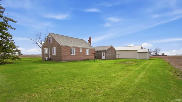 $215,000 | 8370 North 300 West, Markle, IN 46770