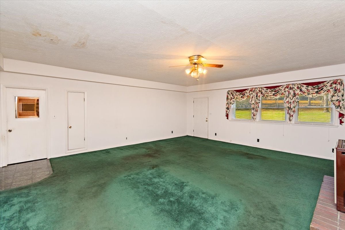 1077 Slaters Creek Road Goodlettsville, TN 37072 - Photo 17 of 29 Gallery Image 17