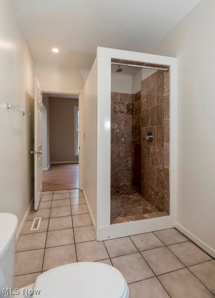 1735 Randall Road Cleveland, OH 44113 - Photo 21 of 25 Gallery Image 21