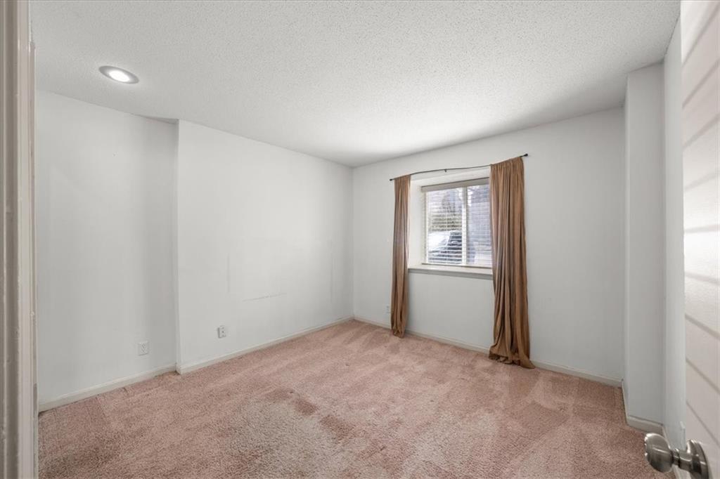 11110 Nieman Road, Unit 101 Overland Park, KS 66210 - Photo 12 of 19