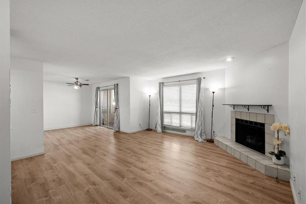 11110 Nieman Road, Unit 101 Overland Park, KS 66210 - Photo 2 of 19