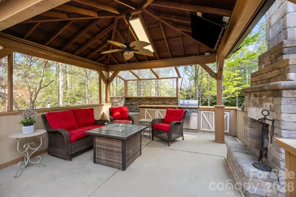 $1,079,000 | 4210 Crepe Ridge Drive, Denver, NC 28037