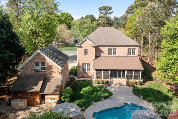 $1,079,000 | 4210 Crepe Ridge Drive, Denver, NC 28037