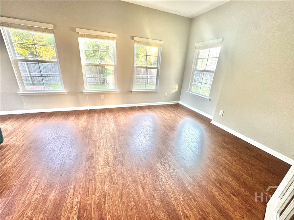 1 Shelby Road Savannah, GA 31405 - Photo 11 of 42 Sunroom off of Living room