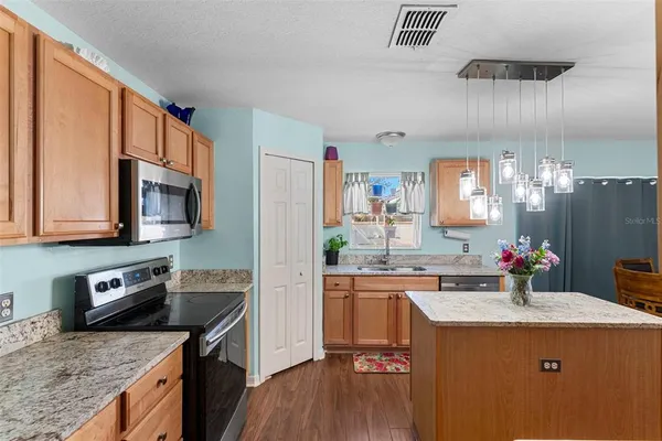 $355,000 | 309 Fish Hawk Drive, Winter Haven, FL 33884