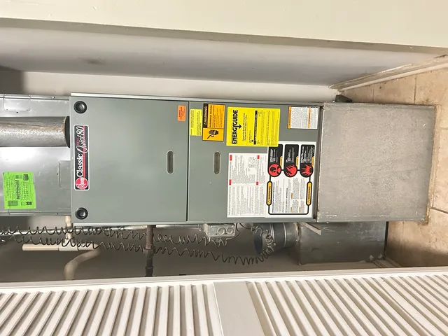 a picture of a living room