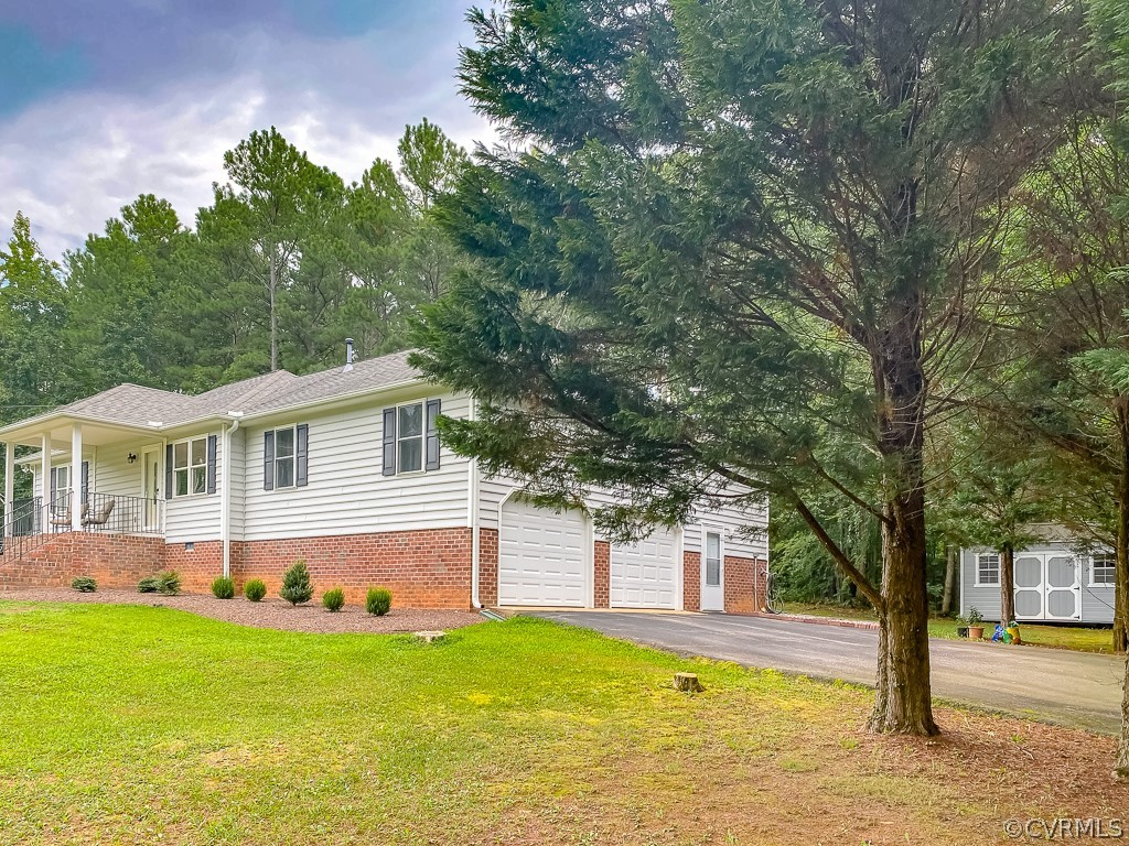 24331 Pear Orchard Road Moseley, VA 23120 - Photo 1 of 11 Gallery Image 1
