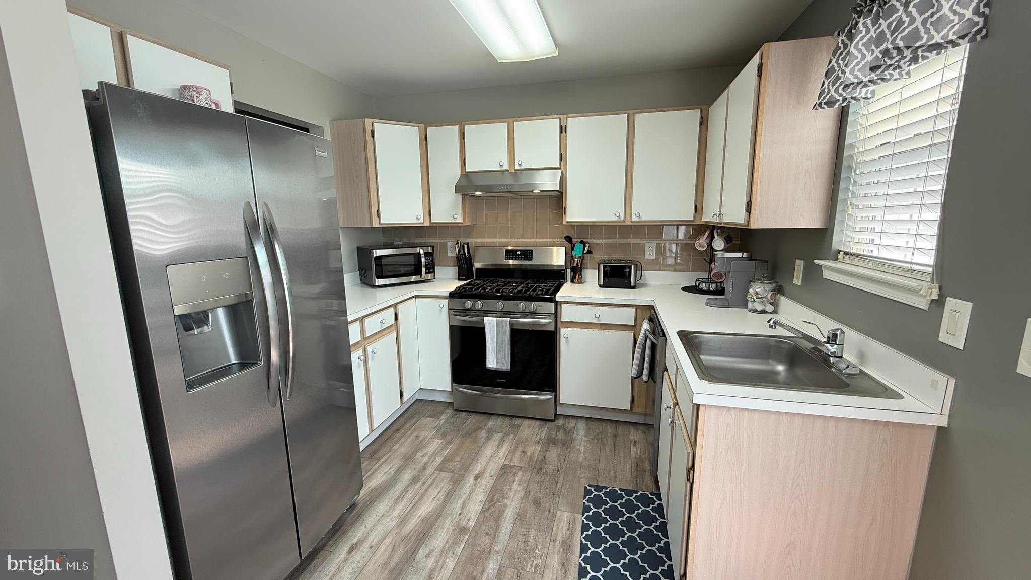 802 Darrett Court Sewell, NJ 08080 - Photo 7 of 14