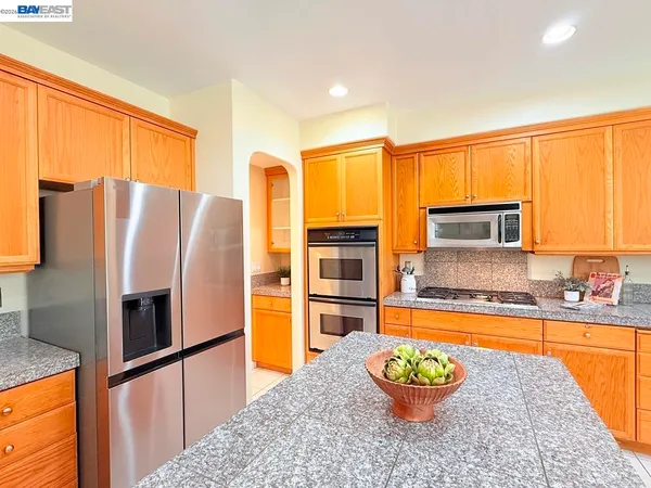 $888,888 | 3329 Lair Way, Antioch, CA 94531