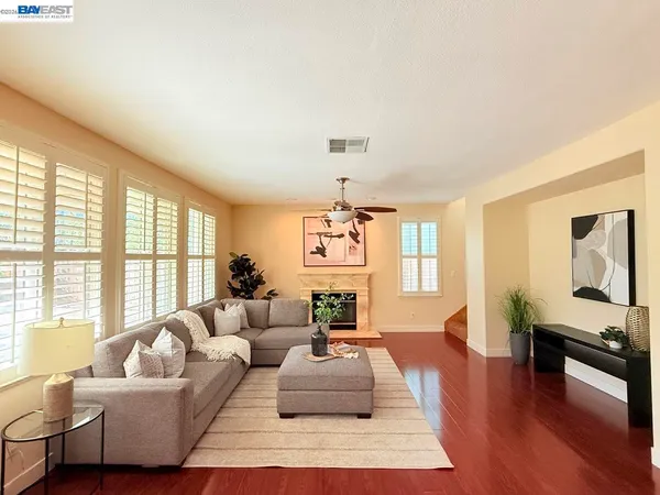 $888,888 | 3329 Lair Way, Antioch, CA 94531