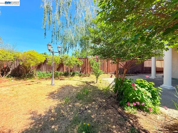 $888,888 | 3329 Lair Way, Antioch, CA 94531