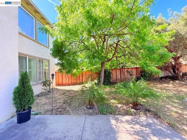 $888,888 | 3329 Lair Way, Antioch, CA 94531