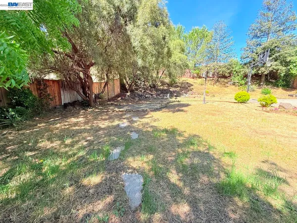 $888,888 | 3329 Lair Way, Antioch, CA 94531